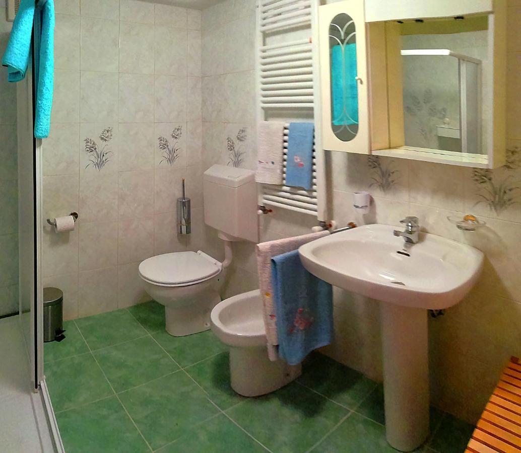Casa Coccolin Apartman Emarese Kültér fotó